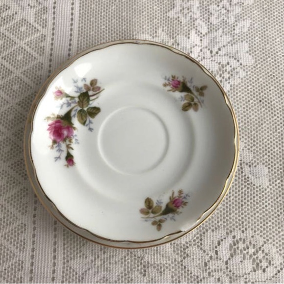 Rose Pattern Saucers Made in Japan - Picture 7 of 10